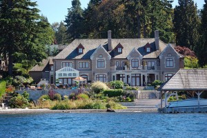 Lake Washington Mansion | Pacific Northwest Yacht Charters