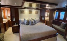 85′ Ocean Alexander Luxury Yacht 16