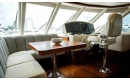 85′ Ocean Alexander Luxury Yacht 3