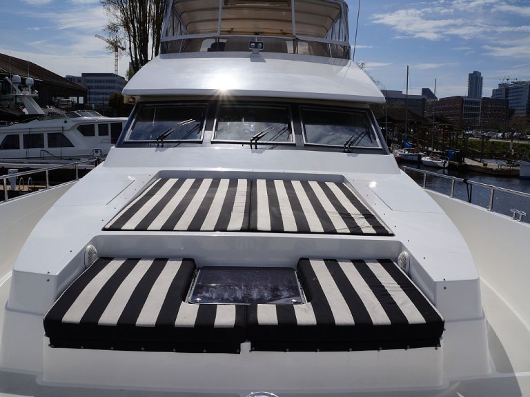 Boat Charter Seattle Pacific Northwest Yacht Charters